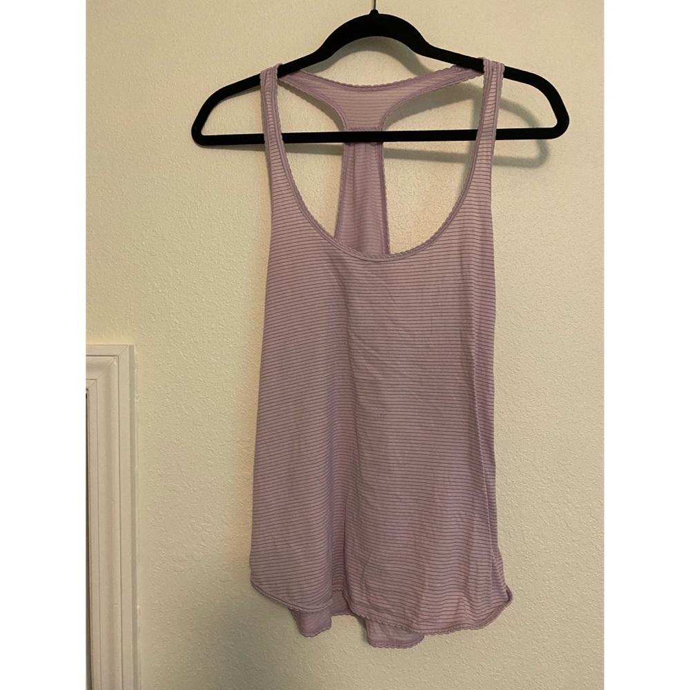 Lululemon lavender singlet size 6!
